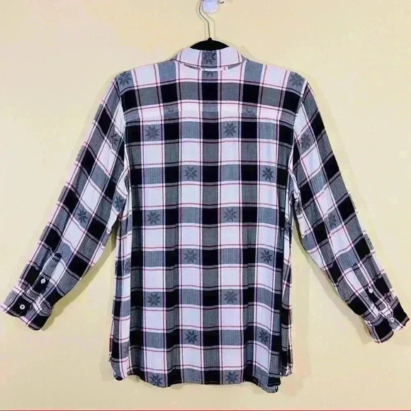 Talbots Snowflake Plaid Soft Button Down Rayon Lightweight Long Sleeve Top (LP) - Picture 10 of 16